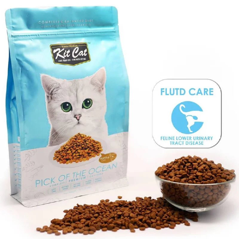 space-saving cat climbing tree-FREE TREATS: Kit Cat Pick Of The Ocean Dry Cat Food